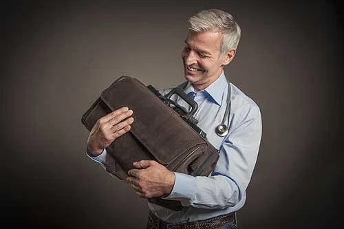 8332