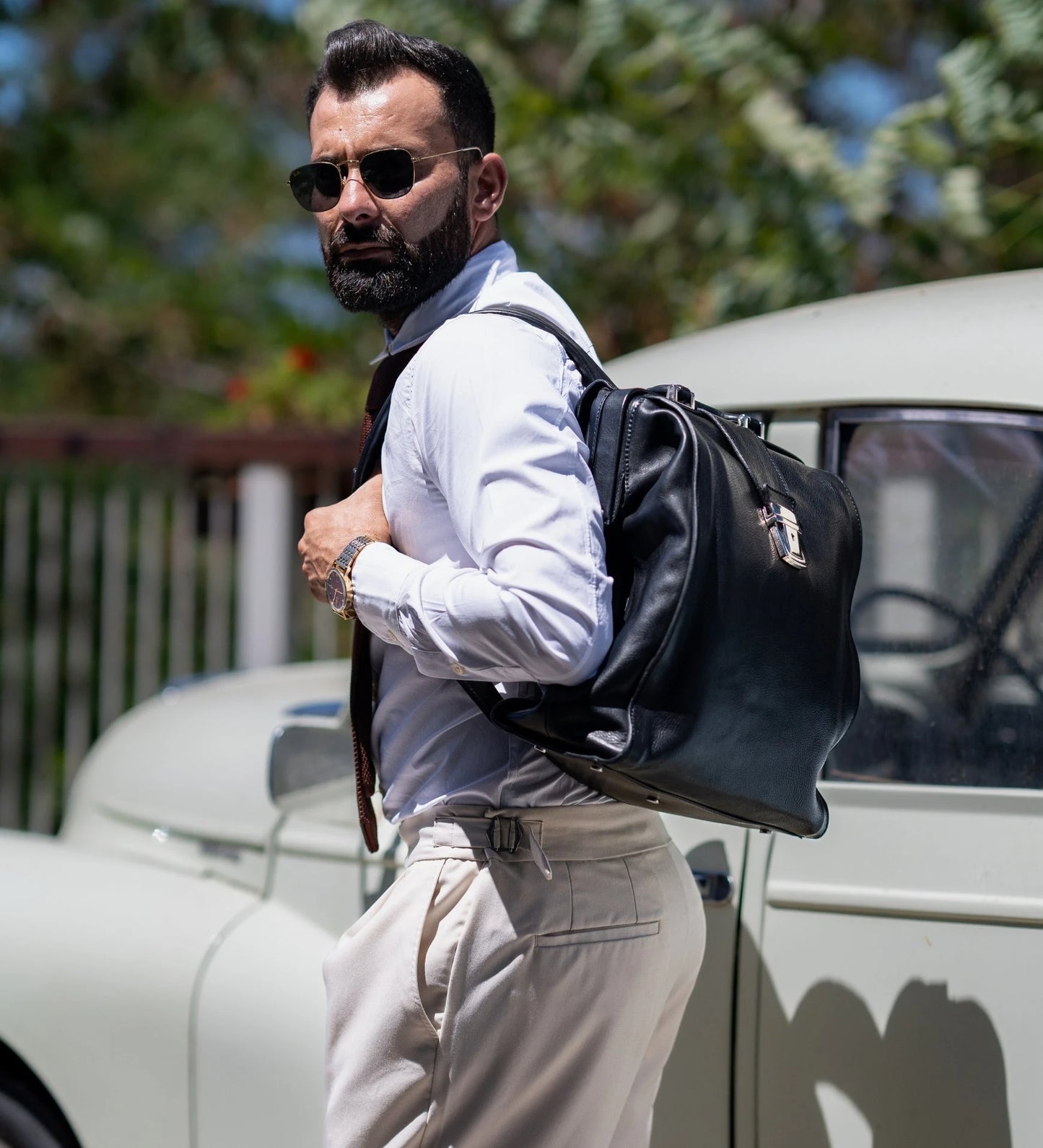 3714